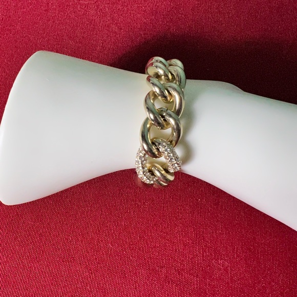 Victoria’s Secret Chain Link Bracelet - Picture 2 of 9